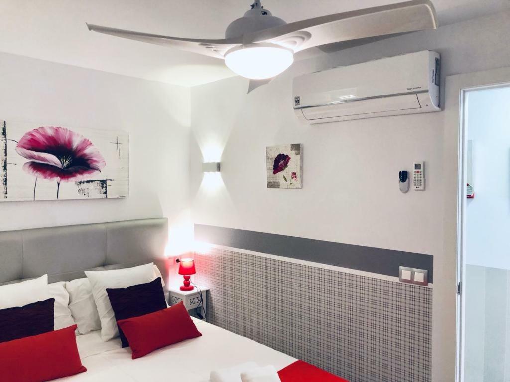 My Sweet Red Apartment 貝尼多姆 外观 照片